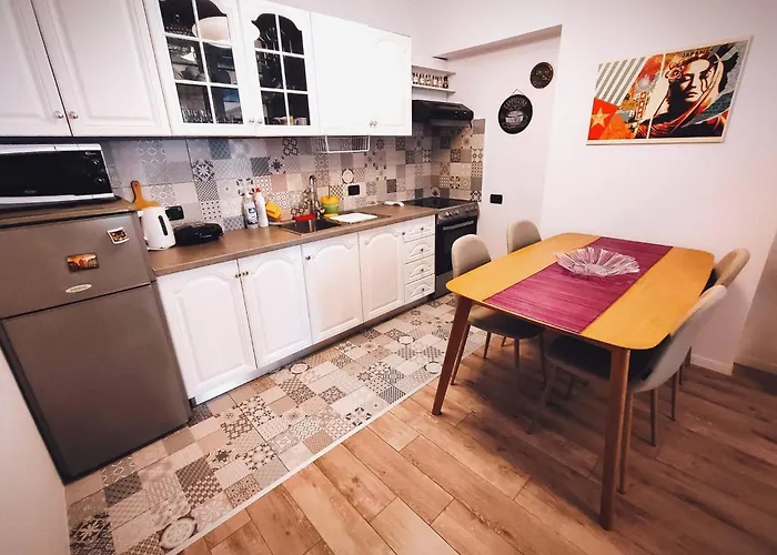 Cozy Great Location *