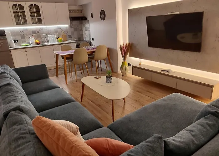 Cozy Great Location * Tirana