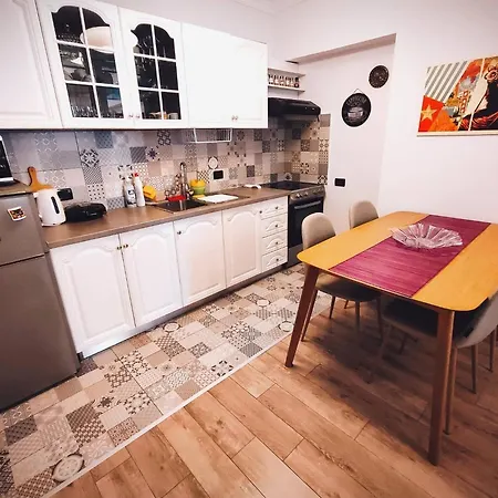 Cozy Great Location *